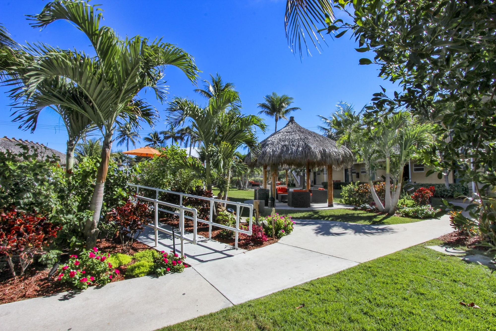 פומפנו ביץ' Oceans Beach Resort & Suites מראה חיצוני תמונה